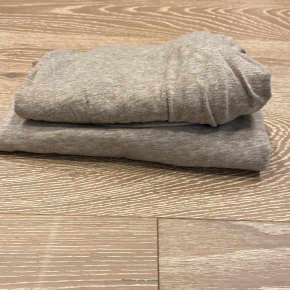 White and Warren Neutral long sleeve top two - Picture 8 of 8